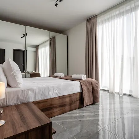 Lejlighed Bright & Spacious 2 Bedroom Penthouse In Ibragg Is-Swieqi